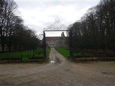 chateau de thenissey